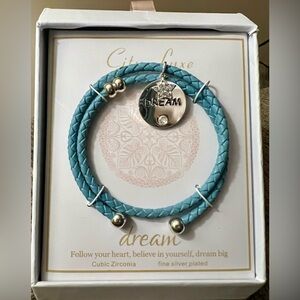 City Lux bracelet NWT